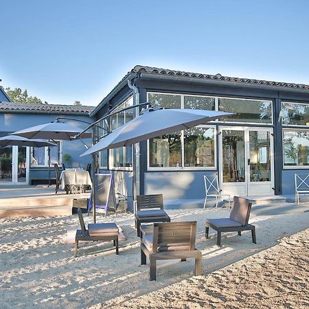 Hotel Restaurant Gite Les Lavandins Saint-Christol  Екстер'єр фото