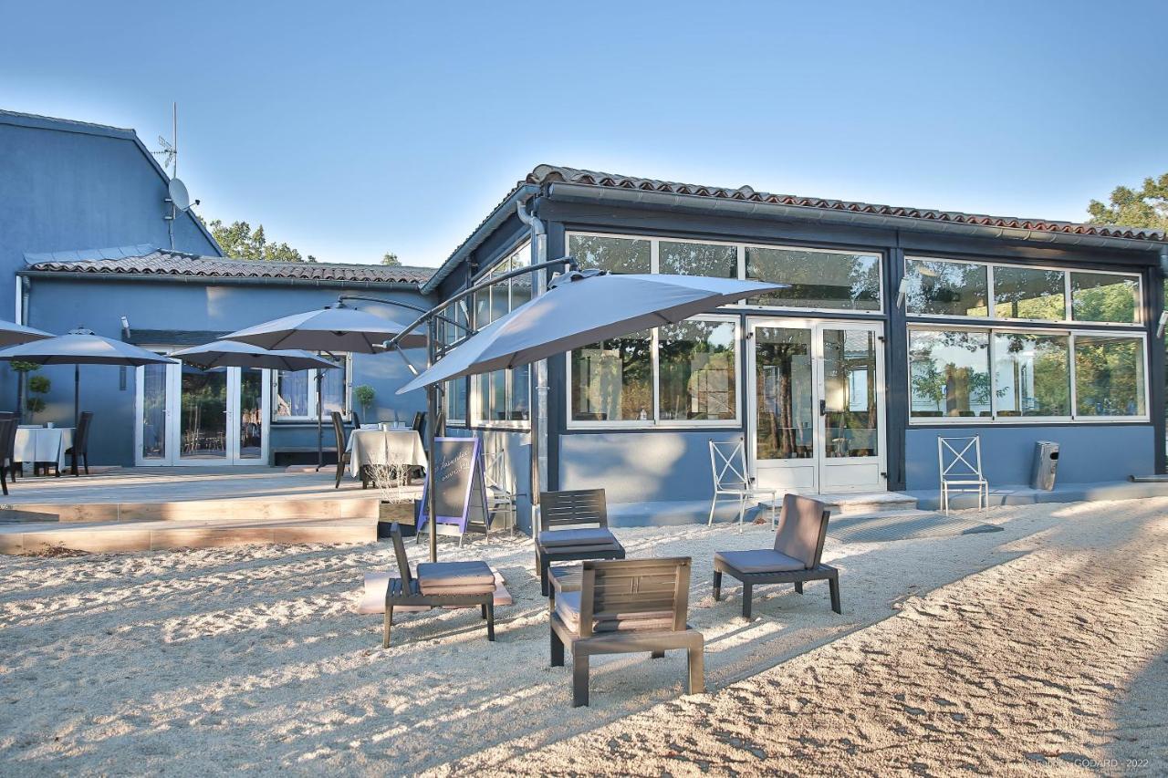 Hotel Restaurant Gite Les Lavandins Saint-Christol  Екстер'єр фото